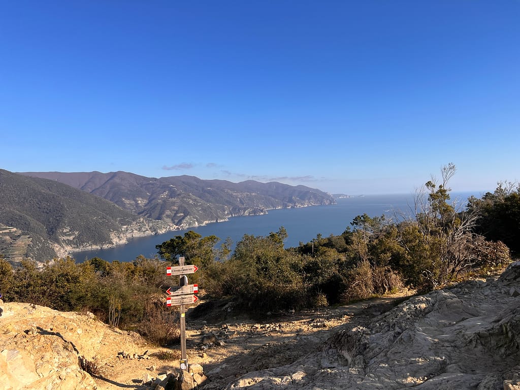 Blick auf das Mittelmeer morebility cinque terre in drei tagen