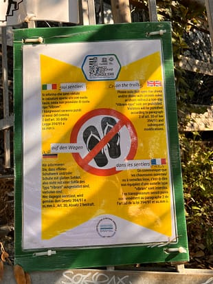 no flipflops Schild am Trail morebility cinque terre in drei tagen